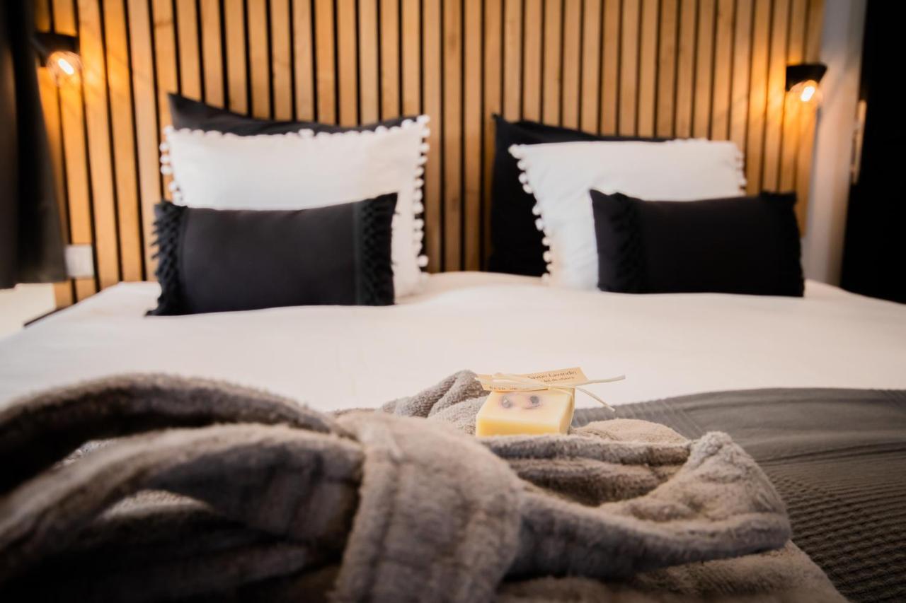 Au Calme De Hosdent Bed & Breakfast Braives Екстериор снимка